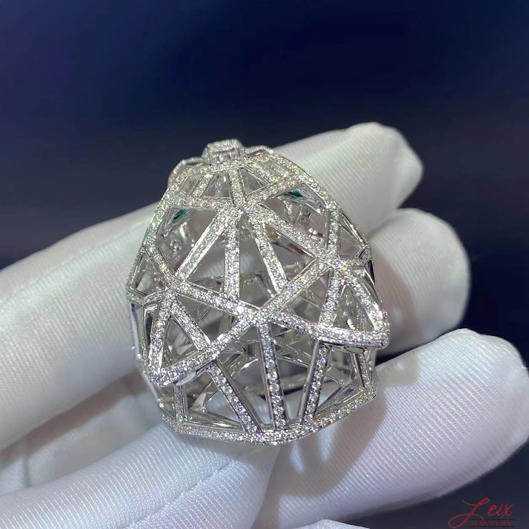 Panthere De Cartier 18K White Gold Emeralds Onyx Diamond-Pave Ring (2) Panthere De Cartier 18K White Gold Emeralds Onyx Diamond-Pave Ring