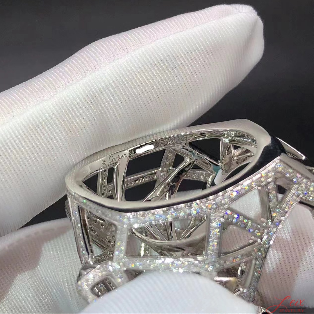 Panthere De Cartier 18K White Gold Emeralds Onyx Diamond-Pave Ring (3) Panthere De Cartier 18K White Gold Emeralds Onyx Diamond-Pave Ring