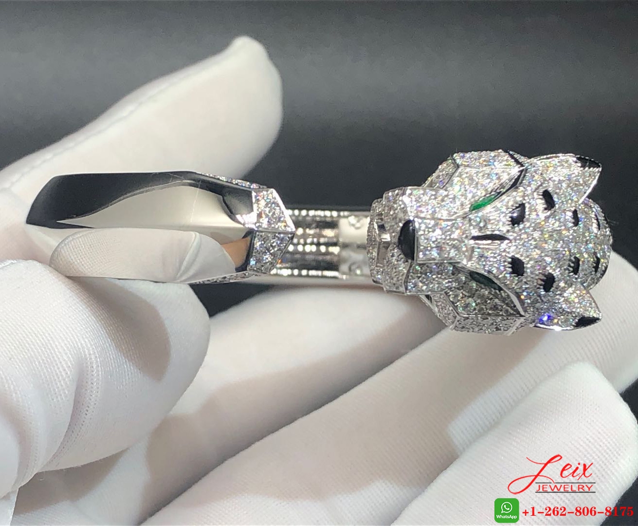 Panthere De Cartier 18k White Gold 4.33ct Diamond Emerald and Onyx Bracelet (1) Panthere De Cartier 18k White Gold 4.33ct Diamond Emerald and Onyx Bracelet