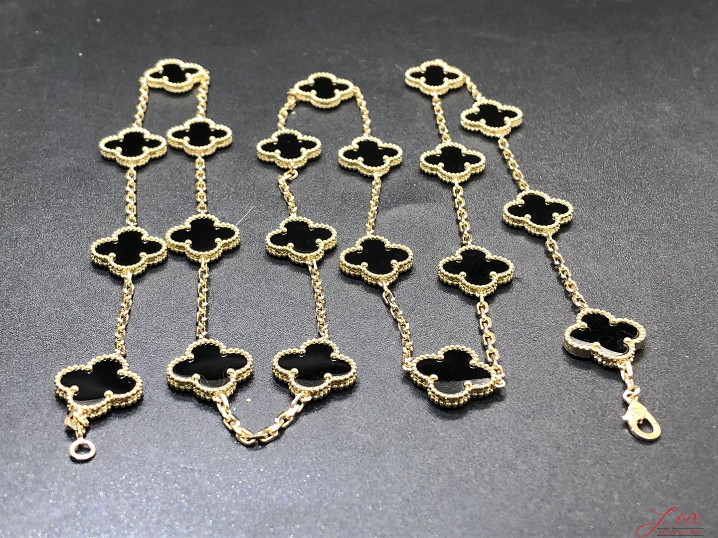 Van Cleef & Arpels 18k Yellow Gold & Onyx Vintage Alhambra 20 Motifs Long Necklace (1) Van Cleef & Arpels 18k Yellow Gold & Onyx Vintage Alhambra 20 Motifs Long Necklace