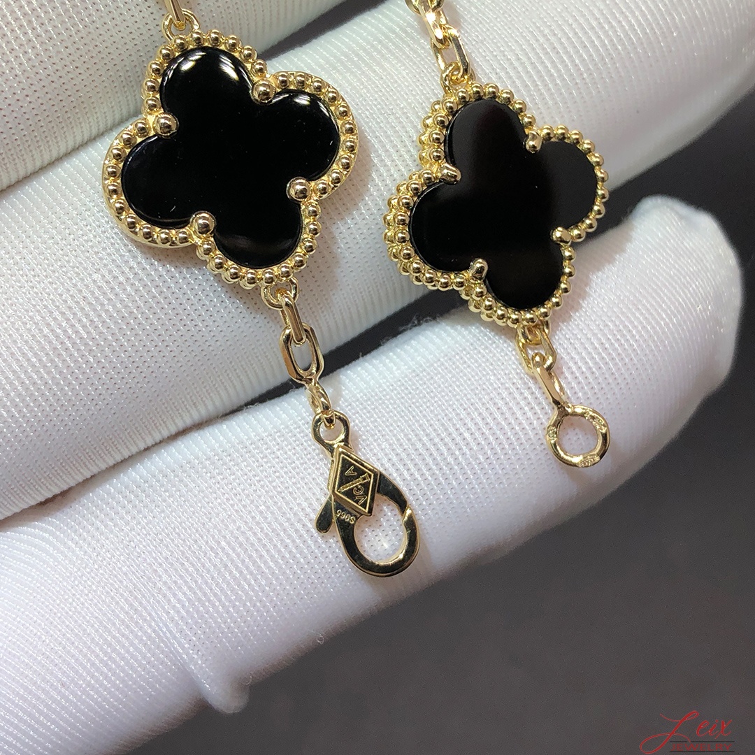 Van Cleef & Arpels Vintage Alhambra 5 Motifs Onyx 18K Yellow Gold Bracelet (1)