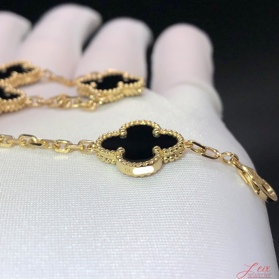 Van Cleef & Arpels Vintage Alhambra 5 Motifs Onyx 18K Yellow Gold Bracelet (2)