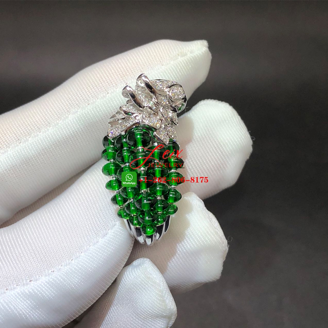 Cartier Les Oiseaux Libérés 18k White Gold Emearls and Diamonds Parrot Ring (2) Cartier Les Oiseaux Libérés 18k White Gold Emearls and Diamonds Parrot Ring