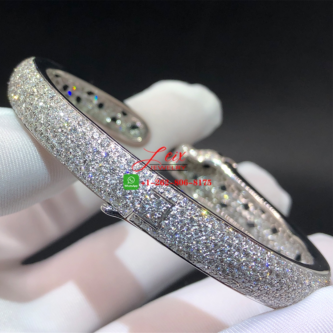 Panthère de Cartier 18K White Gold 7.56ct Diamond-Paved & Emeralds Onyx Bracelet (1) Panthère de Cartier 18K White Gold 7.56ct Diamond-Paved & Emeralds Onyx Bracelet