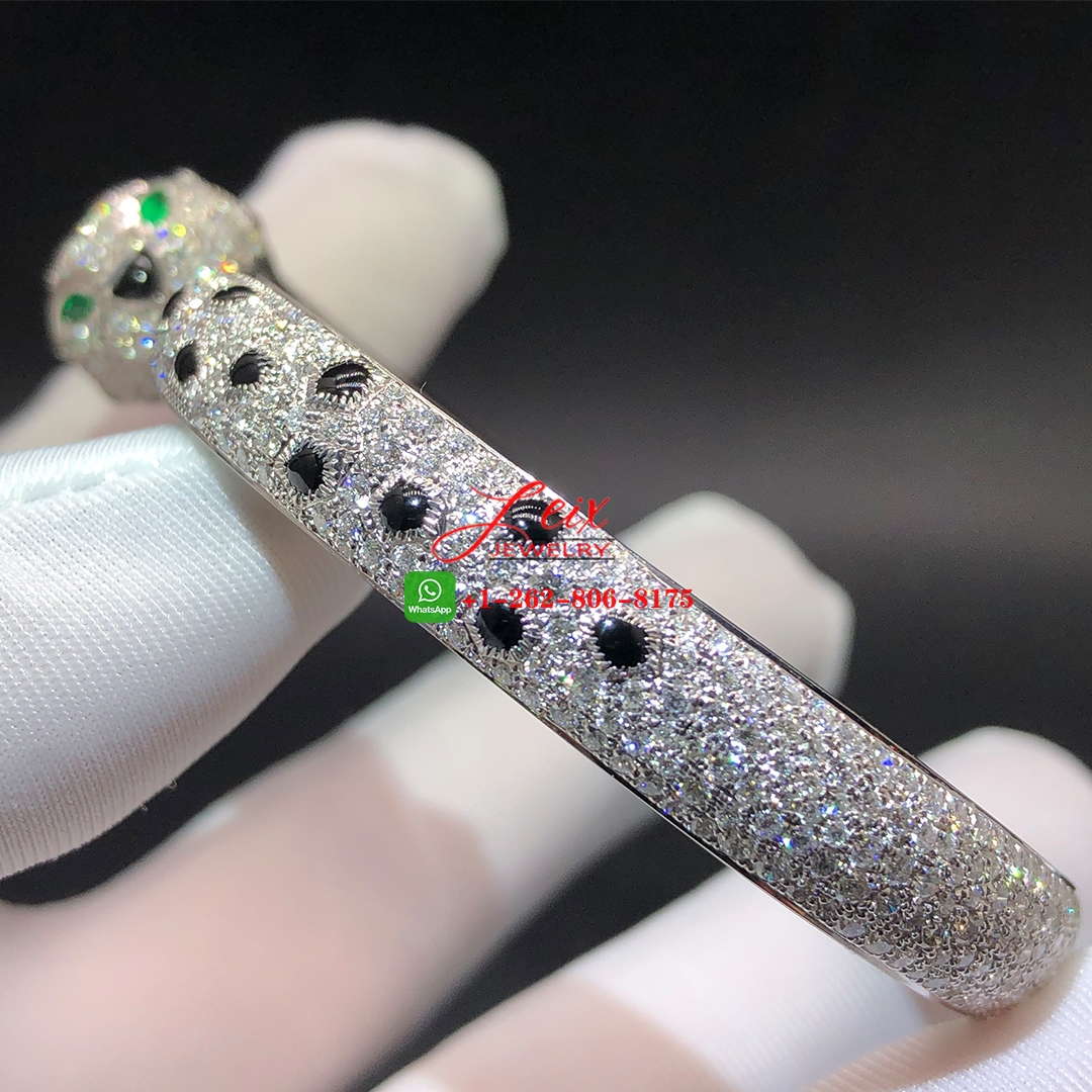 Panthère de Cartier 18K White Gold 7.56ct Diamond-Paved & Emeralds Onyx Bracelet (2) Panthère de Cartier 18K White Gold 7.56ct Diamond-Paved & Emeralds Onyx Bracelet