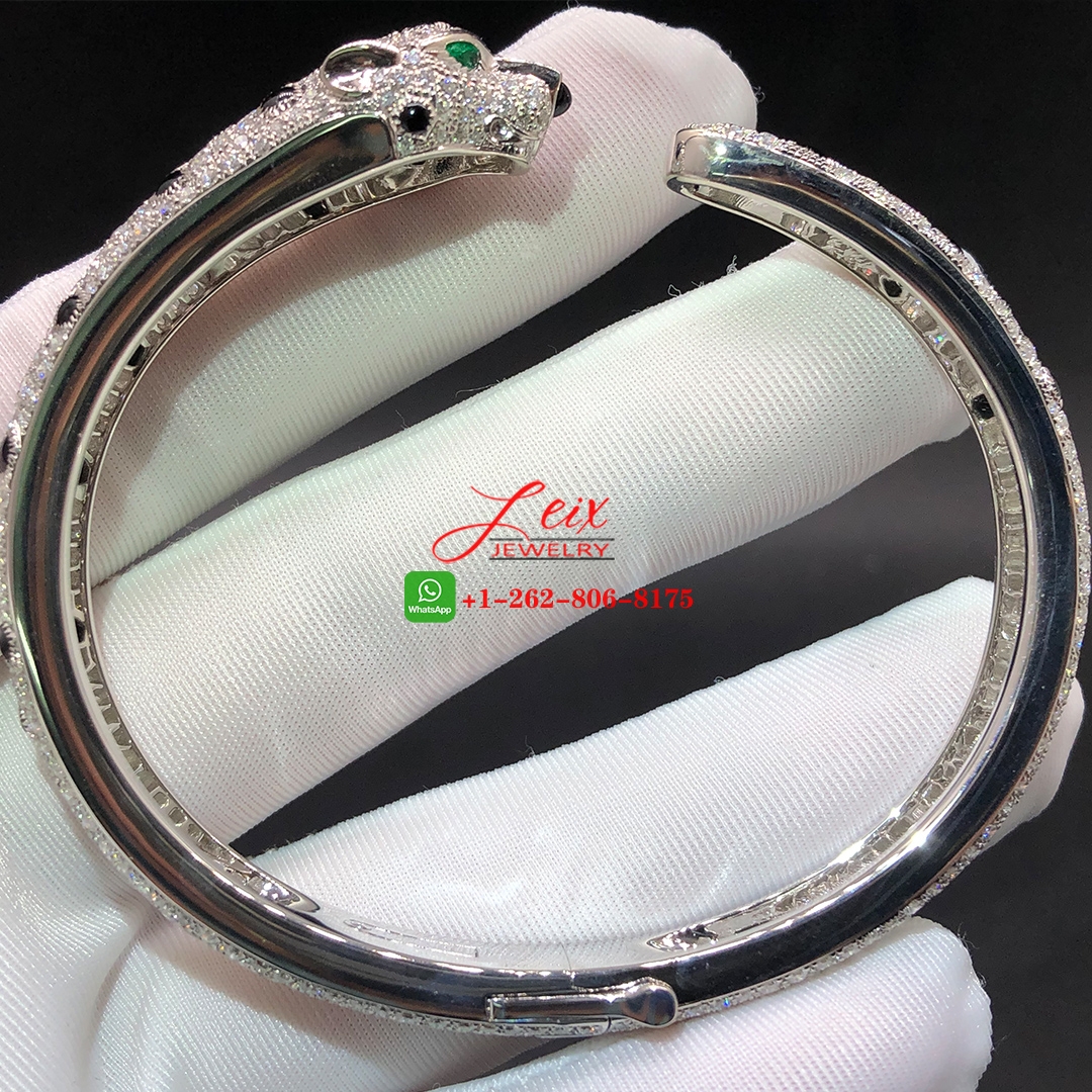 Panthère de Cartier 18K White Gold 7.56ct Diamond-Paved & Emeralds Onyx Bracelet (4) Panthère de Cartier 18K White Gold 7.56ct Diamond-Paved & Emeralds Onyx Bracelet