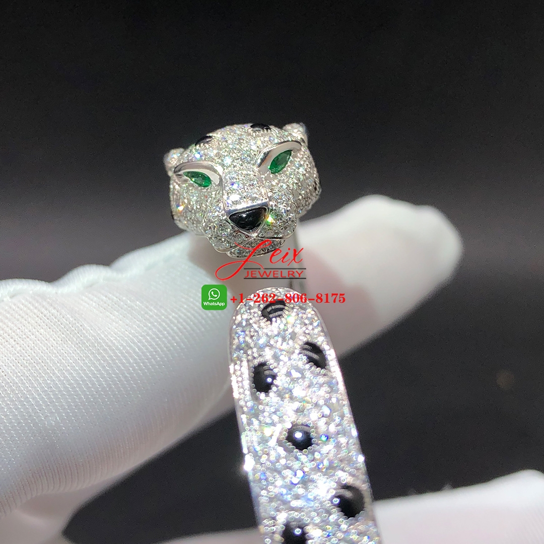 Panthère de Cartier 18K White Gold 7.56ct Diamond-Paved & Emeralds Onyx Bracelet (5) Panthère de Cartier 18K White Gold 7.56ct Diamond-Paved & Emeralds Onyx Bracelet