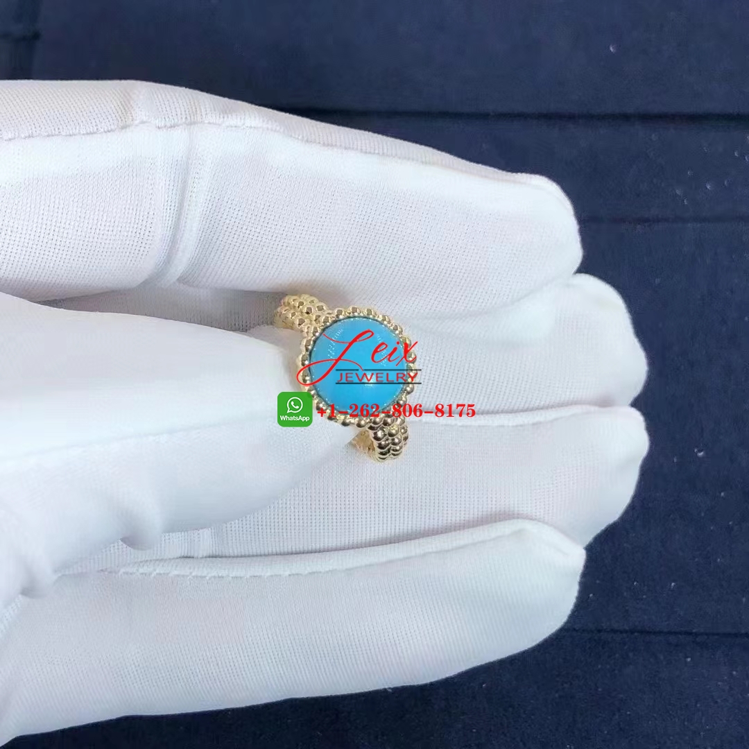 Van Cleef & Arpels Perlee Couleurs 18K Yellow Gold Turquoise Ring (2) Van Cleef & Arpels Perlee Couleurs 18K Yellow Gold Turquoise Ring