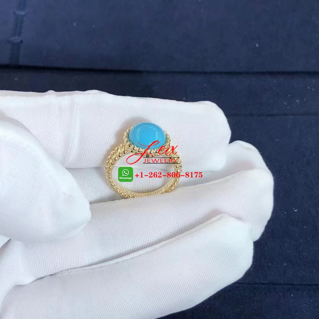 Van Cleef & Arpels Perlee Couleurs 18K Yellow Gold Turquoise Ring (4) Van Cleef & Arpels Perlee Couleurs 18K Yellow Gold Turquoise Ring