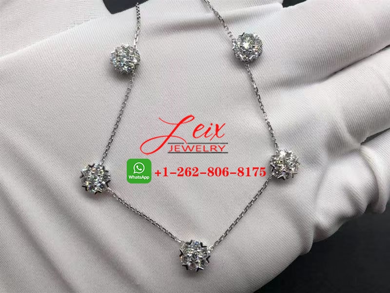 Van Cleef Fleurette 5 Flowers 18k White Gold 4.7ct Diamond Large Model Necklace (2) Van Cleef Fleurette 5 Flowers 18k White Gold 4.7ct Diamond Large Model Necklace