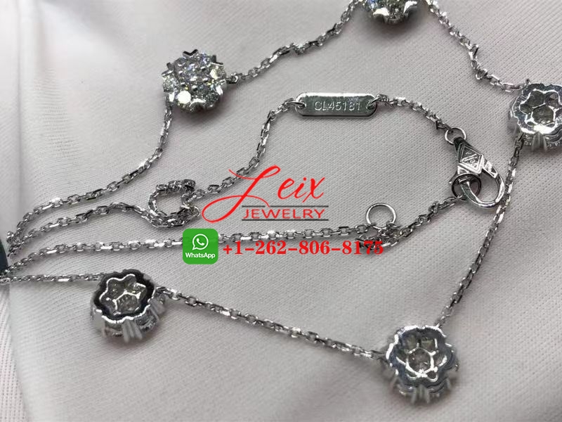 Van Cleef Fleurette 5 Flowers 18k White Gold 4.7ct Diamond Large Model Necklace (3) Van Cleef Fleurette 5 Flowers 18k White Gold 4.7ct Diamond Large Model Necklace