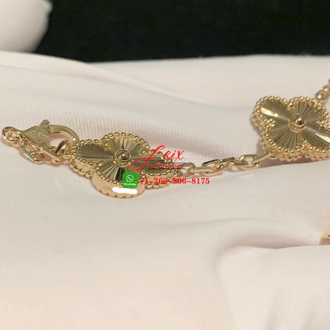 Van Cleef Vintage Alhambra 18k Yellow Gold 5 Motifs Guilloche Bracelet (3)