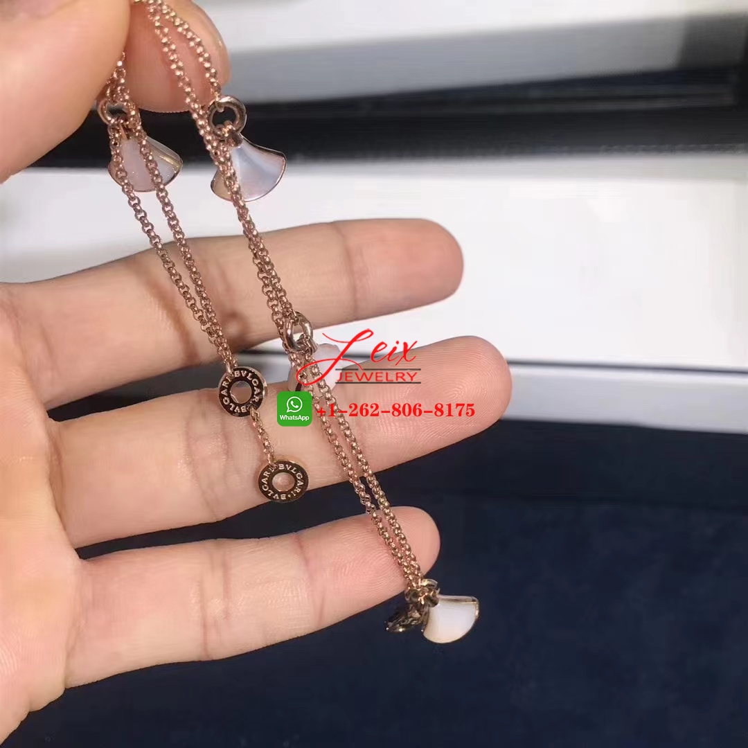 Bvlgari Diva's Dream Mother of Pearl 18k Rose Gold 4 Charms Bracelet (2) Bvlgari Diva's Dream Mother of Pearl 18k Rose Gold 4 Charms Bracelet