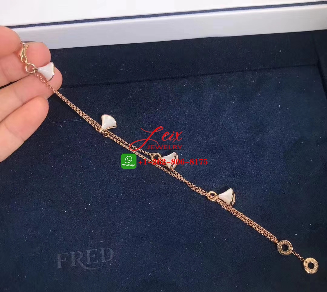 Bvlgari Diva's Dream Mother of Pearl 18k Rose Gold 4 Charms Bracelet Bvlgari Diva's Dream Mother of Pearl 18k Rose Gold 4 Charms Bracelet