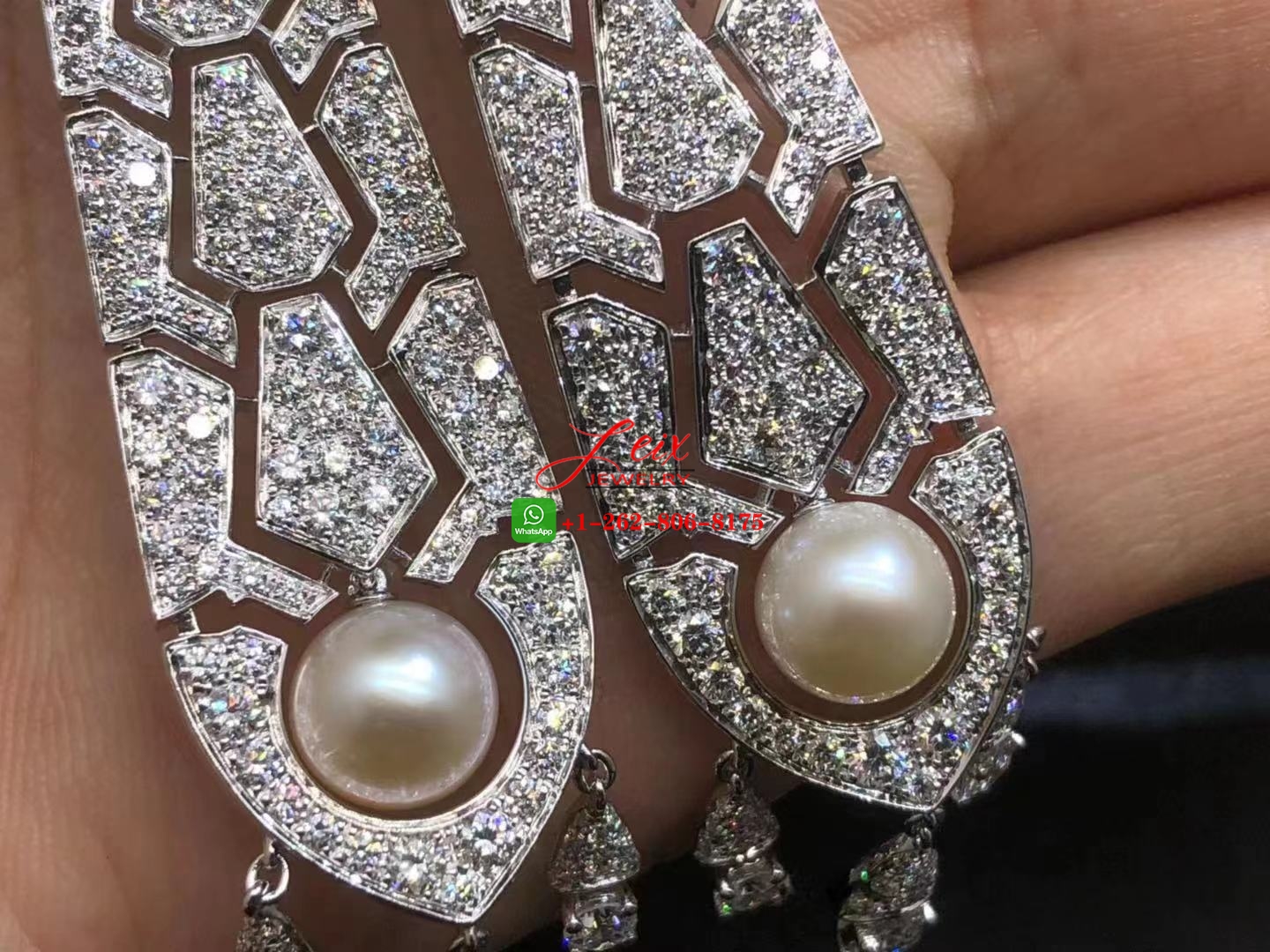 Cartier Evasions Joallieres 18k White Gold 6.35ct Diamond & Pearl Long Drop Earrings (5) Cartier Evasions Joallieres 18k White Gold 6.35ct Diamond & Pearl Long Drop Earrings