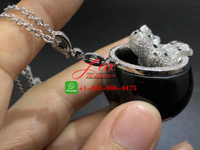 Panthere de Cartier 18k White Gold Black Jade 3.37ct Diamond Leopard Charm Necklace (2) Panthere de Cartier 18k White Gold Black Jade 3.37ct Diamond Leopard Charm Necklace