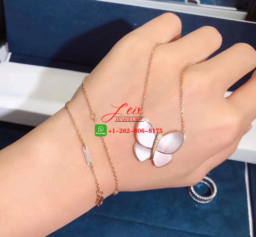 Van Cleef 18k Yellow Gold Mother-of-Pearl & Diamond Fly & Flutter Butterfly Pendant Necklace (4) Van Cleef 18k Yellow Gold Mother-of-Pearl & Diamond Fly & Flutter Butterfly Pendant Necklace