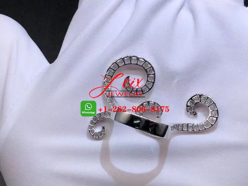 Van Cleef & Arpels 18K White Gold 1.88ct Diamond Oiseuax de Paradis Ring (2) Van Cleef & Arpels 18K White Gold 1.88ct Diamond Oiseuax de Paradis Ring