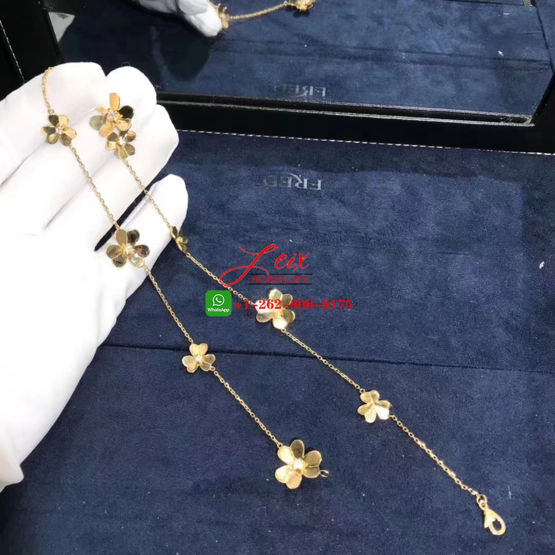 Van Cleef & Arpels Frivole 18k Yellow Gold Diamond 9 Flowers Necklace (1) Van Cleef & Arpels Frivole 18k Yellow Gold Diamond 9 Flowers Necklace