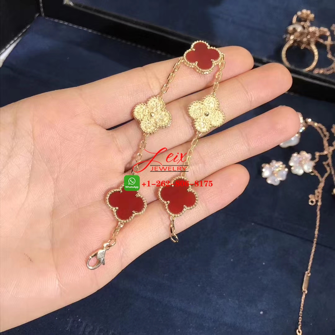 Van Cleef & Arpels Vintage Alhambra 18k Yellow Gold and Carnelian 5 Motif Bracelet Van Cleef & Arpels Vintage Alhambra 18k Yellow Gold and Carnelian 5 Motif Bracelet
