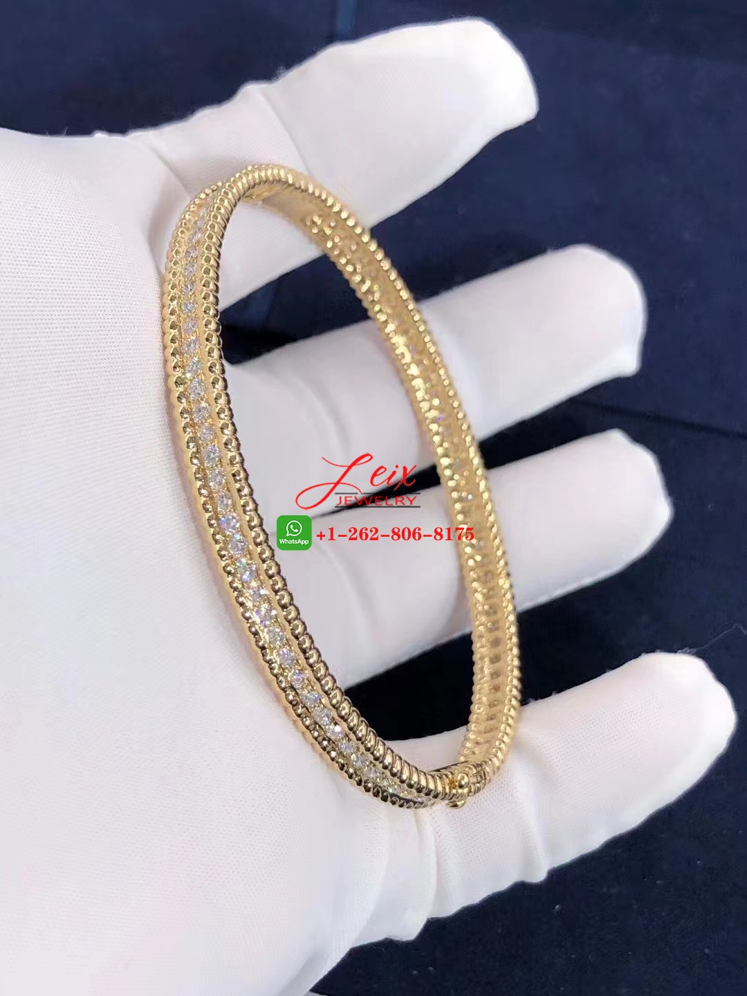 Van Cleef Perlée 2.16ct Diamonds 18K Yellow Gold 1 Row Medium Model Bracelet (3) Van Cleef Perlée 2.16ct Diamonds 18K Yellow Gold 1 Row Medium Model Bracelet
