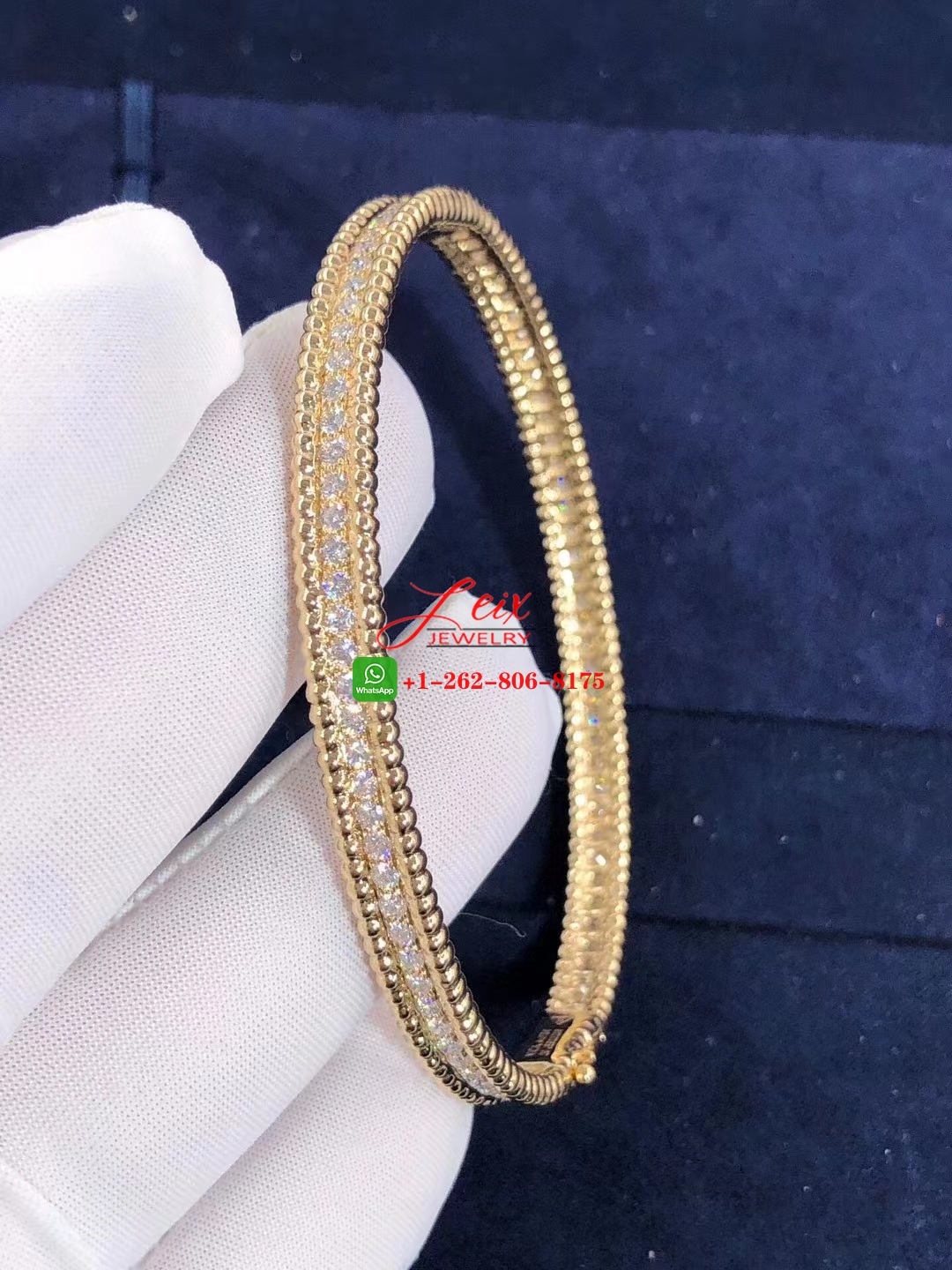 Van Cleef Perlée 2.16ct Diamonds 18K Yellow Gold 1 Row Medium Model Bracelet (5) Van Cleef Perlée 2.16ct Diamonds 18K Yellow Gold 1 Row Medium Model Bracelet