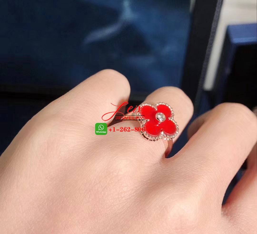 Van Cleef Vintage Alhambra 18k Yellow Gold Carnelian & Diamond Ring (4) Van Cleef Vintage Alhambra 18k Rose Gold Carnelian & Diamond Ring