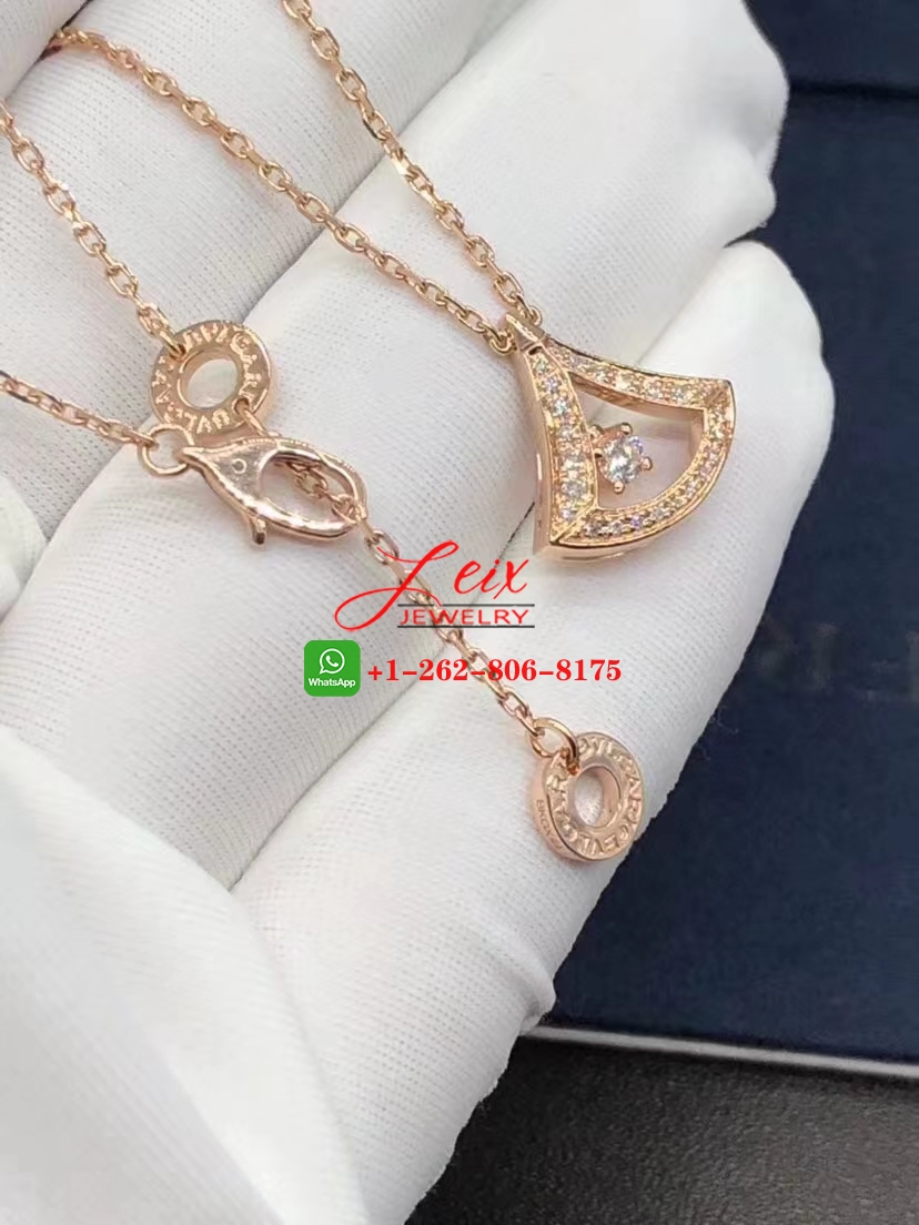 Bvlgari DIVAS' DREAM 18k Rose Gold Openwork Diamond Necklace (3) Bvlgari DIVAS' DREAM 18k Rose Gold Openwork Diamond Necklace