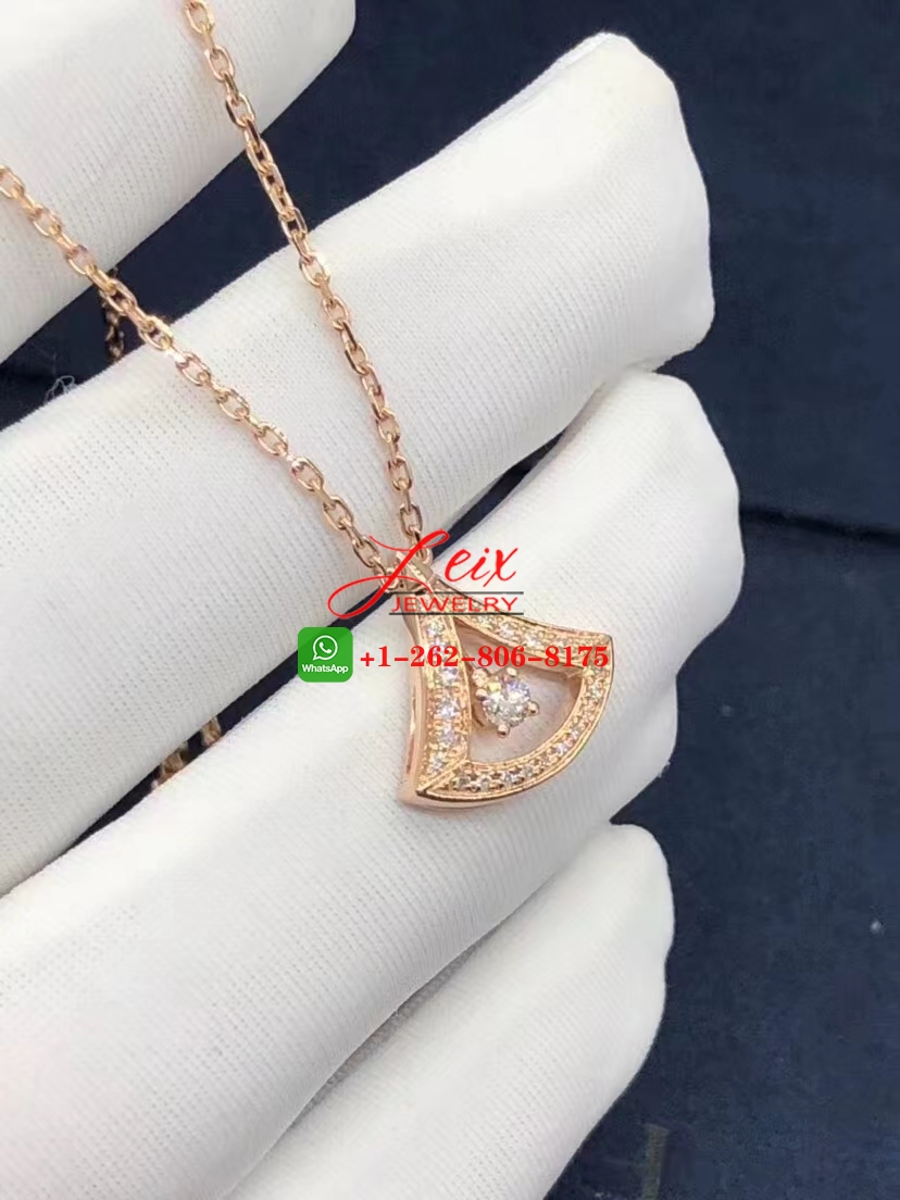 Bvlgari DIVAS' DREAM 18k Rose Gold Openwork Diamond Necklace (4) Bvlgari DIVAS' DREAM 18k Rose Gold Openwork Diamond Necklace