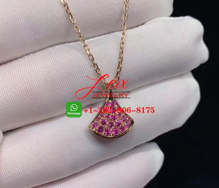 Bvlgari Divas' Dream 18K Rose Gold with Pink Sapphires Pendant Necklace Bvlgari Divas' Dream 18K Rose Gold with Pink Sapphires Pendant Necklace