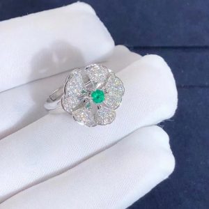 Bvlgari Divas' Dream Diamond & Emerald 18k White Gold Flower Ring