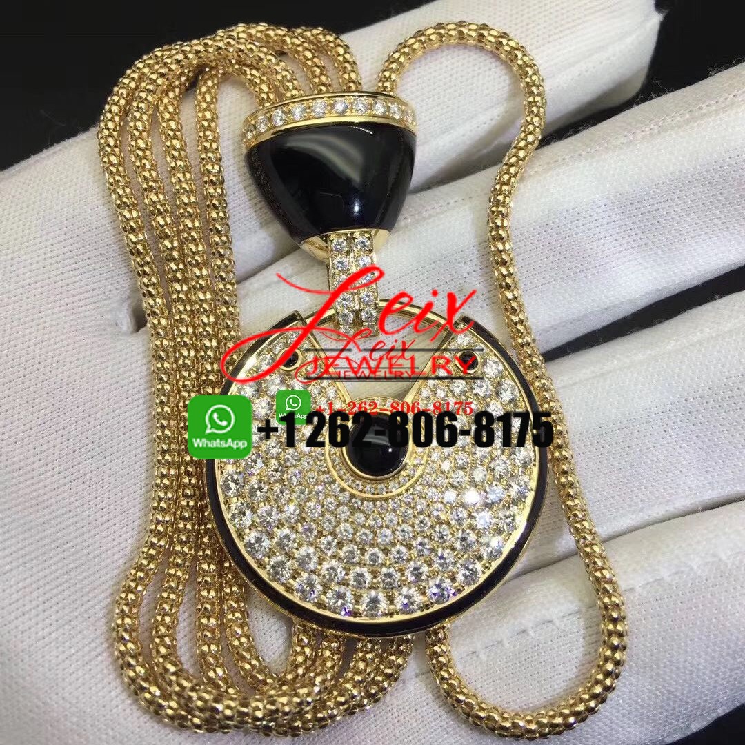Cartier 18k Yellow Gold Amulette de Cartier 4.85CT Diamond Onyx Large Model Bracelet Cartier 18k Yellow Gold Amulette de Cartier 4.85CT Diamond Onyx Large Model Bracelet