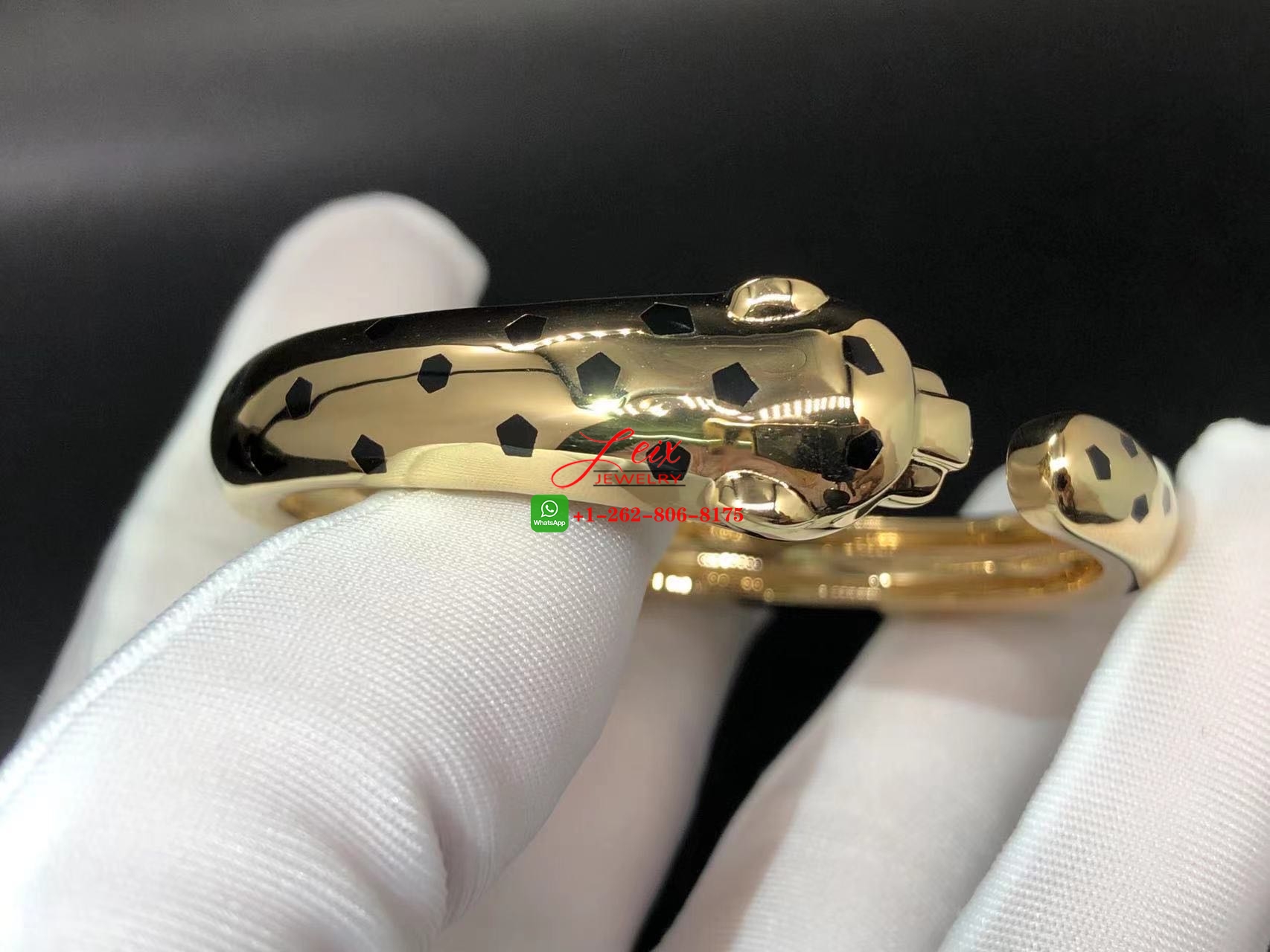 Panthère de Cartier 18k Yellow Gold Black Lacquer & Tsavorite Bracelet (1) Panthère de Cartier 18k Yellow Gold Black Lacquer & Tsavorite Bracelet