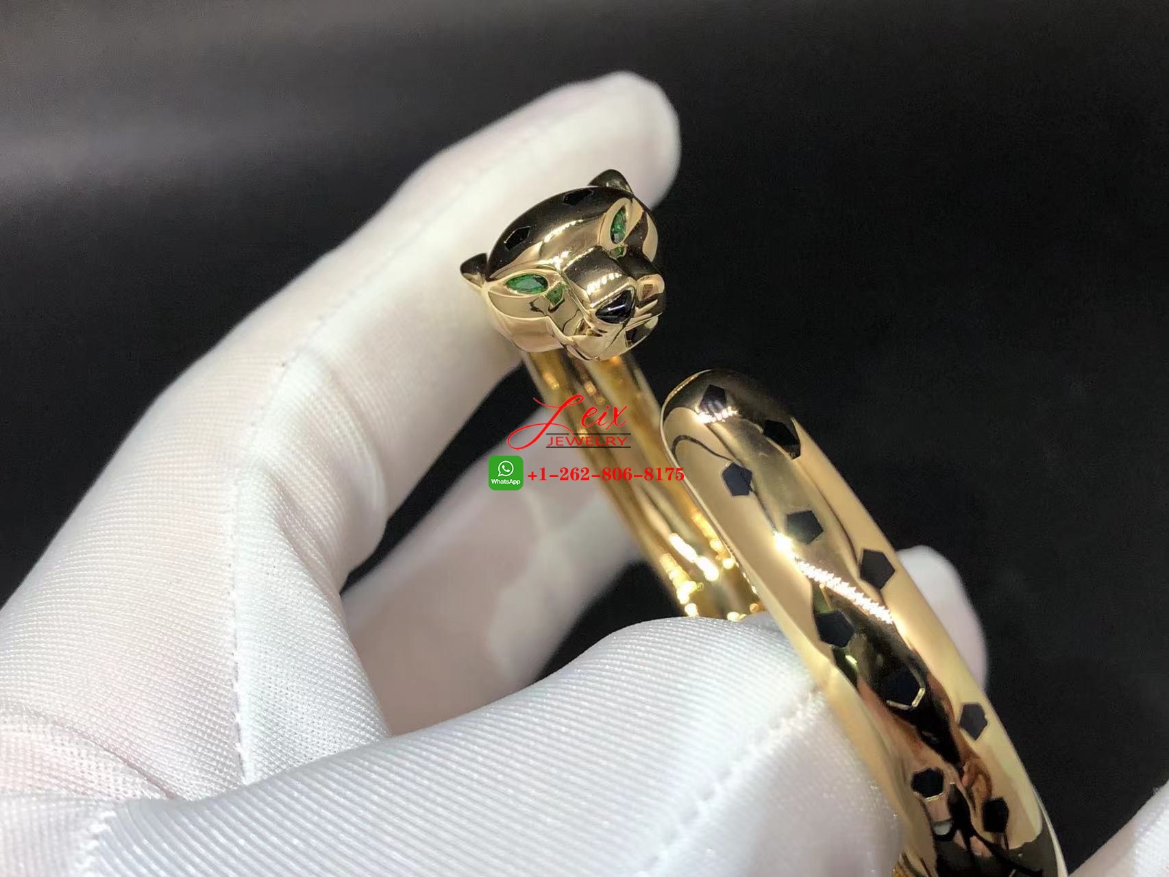 Panthère de Cartier 18k Yellow Gold Black Lacquer & Tsavorite Bracelet Panthère de Cartier 18k Yellow Gold Black Lacquer & Tsavorite Bracelet