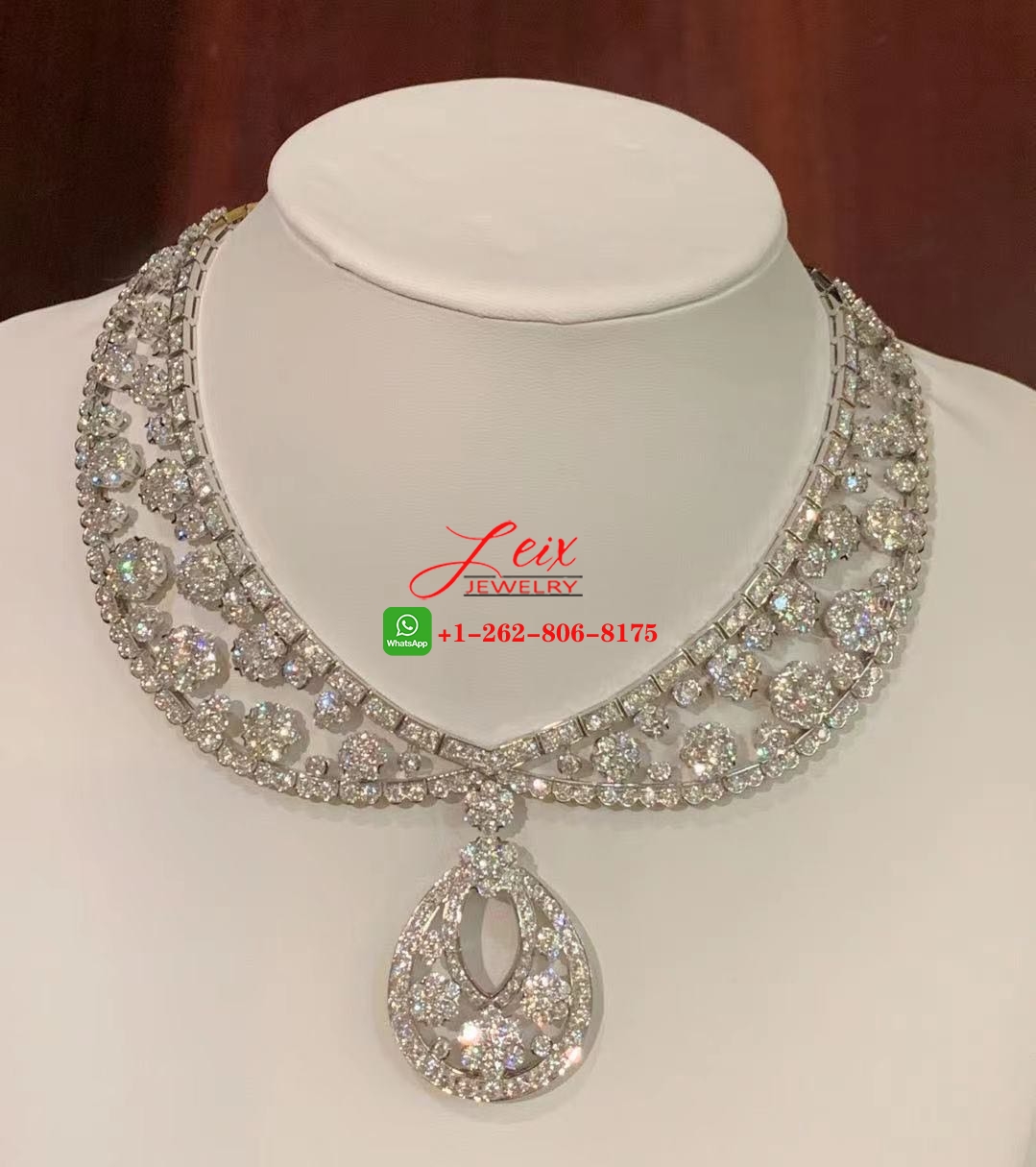 VCA Snowflake Collerette Transformable Platinum 69.73ct Pave Diamond High Jewelry Necklace VCA Snowflake Collerette Transformable Platinum 69.73ct Pave Diamond High Jewelry Necklace