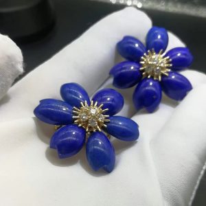 Van Cleef Arpels Rose De Noel Flower Lapis Lazuli Diamond 18k Yellow Gold Earrings