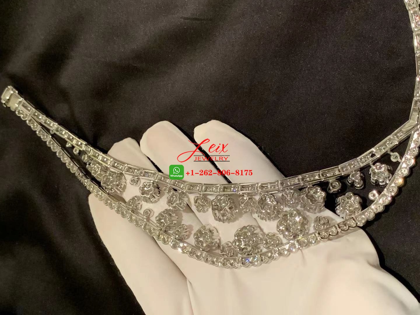 Van Cleef Snowflake Collerette Transformable Platinum 69.73ct Pave Diamond High Jewelry Necklace VCA Snowflake Collerette Transformable Platinum 69.73ct Pave Diamond High Jewelry Necklace