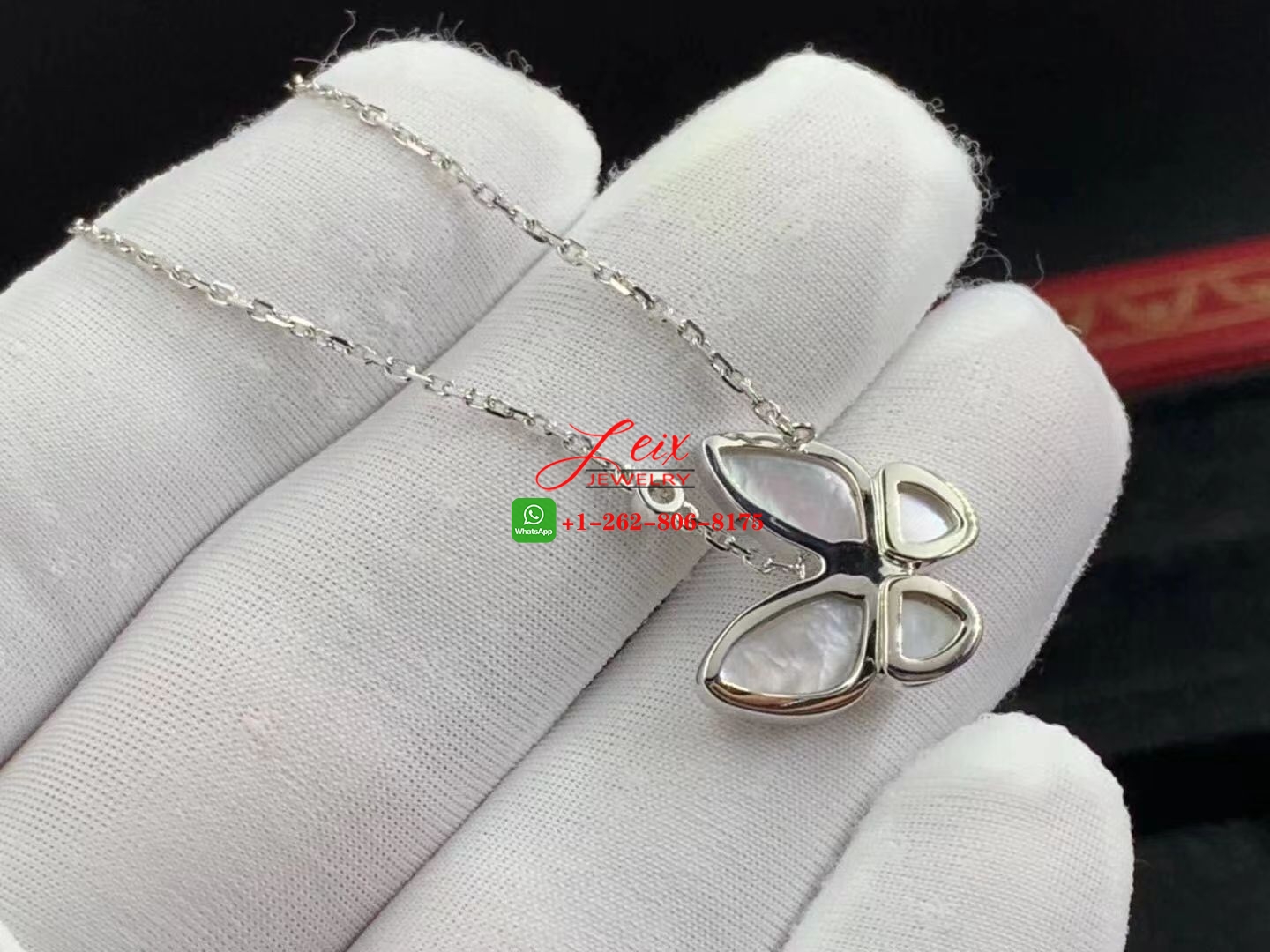 Van Cleef Two Butterfly 18K White Gold Mother of Pearl & Diamond Pendant Necklace (2) Van Cleef Two Butterfly 18K White Gold Mother of Pearl & Diamond Pendant NecklaceVan Cleef Two Butterfly 18K White Gold Mother of Pearl & Diamond Pendant Necklace