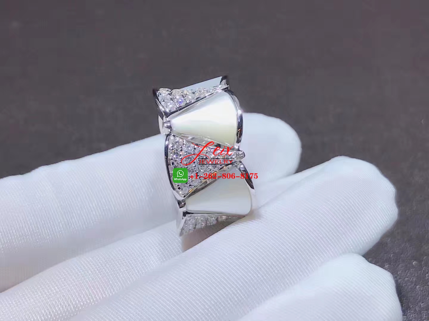 Bulgari Diva Dream 18k White Gold Diamond and Mother of Pearl Band Ring (6) Bulgari Diva Dream 18k White Gold Diamond and Mother of Pearl Band Ring