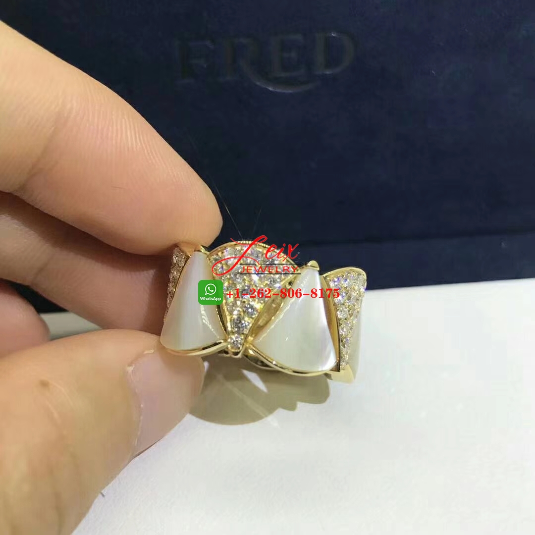 Bvlgari Divas’ Dream 18k Gold Mother of Pearl & 1.51ct Diamond Ring (1) Bvlgari Divas’ Dream 18k Gold Mother of Pearl & 1.51ct Diamond Ring