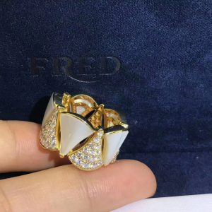 Bvlgari Divas’ Dream 18k Gold Mother of Pearl & 1.51ct Diamond Ring