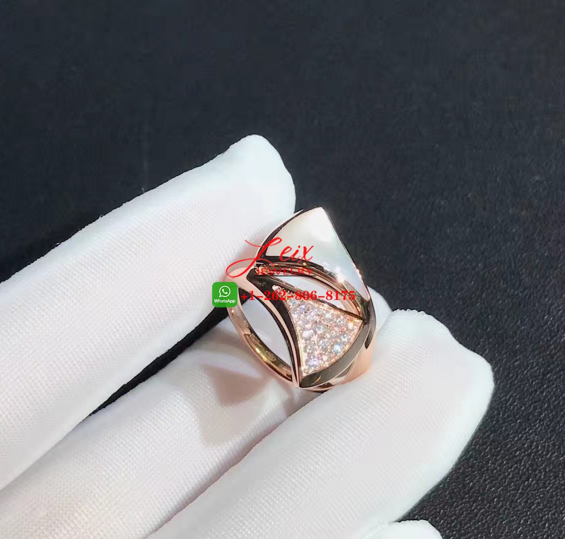 Bvlgari Divas' Dream Pave Diamond and Mother of Pearl 18k Rose Gold Ring (2) Bvlgari Divas' Dream Pave Diamond and Mother of Pearl 18k Rose Gold Ring