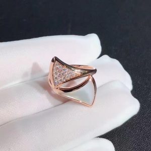 Bvlgari Divas' Dream Pave Diamond and Mother of Pearl 18k Rose Gold Ring