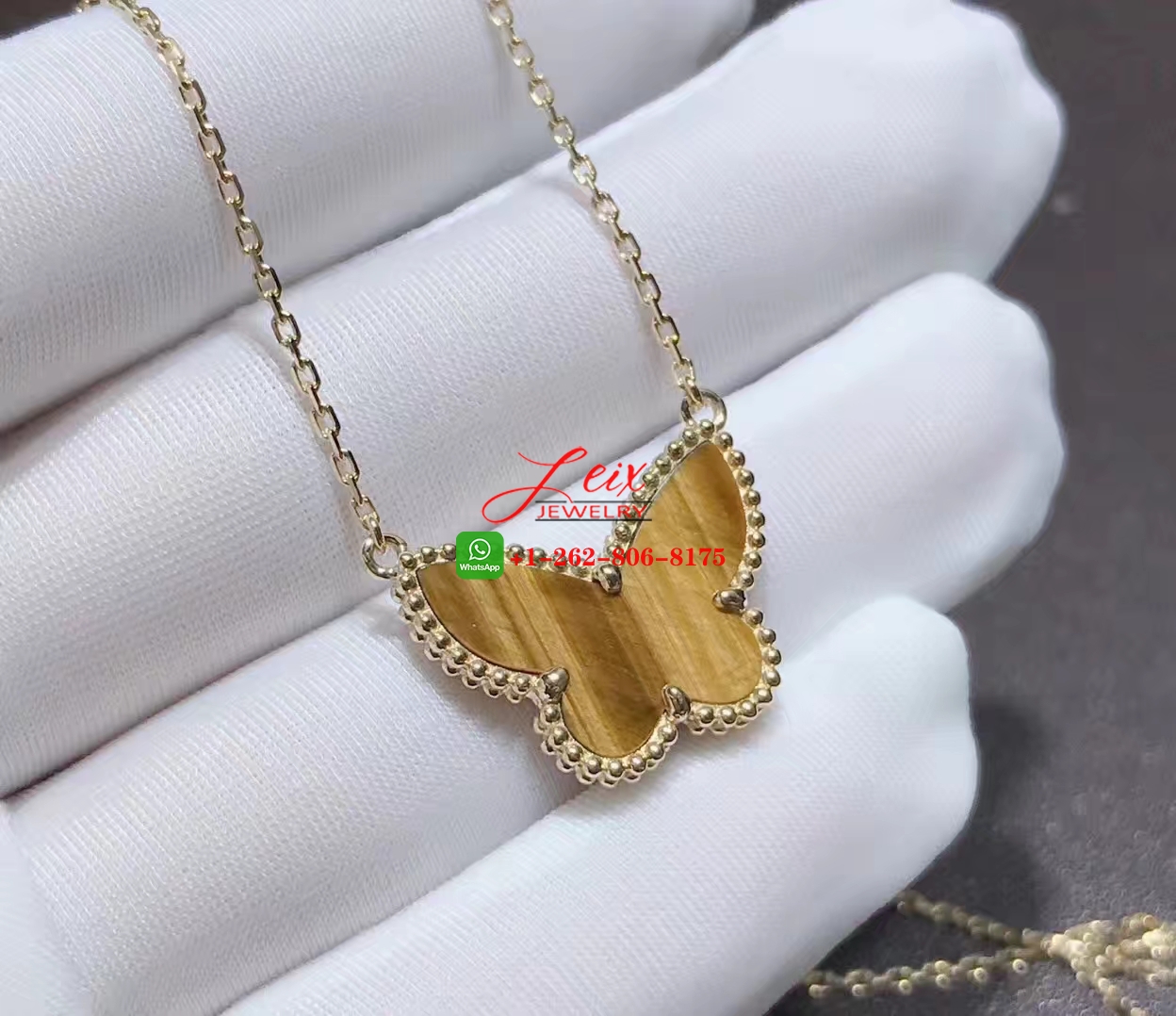 Van Cleef & Arpels Lucky Alhambra 18K Yellow Gold Tiger Eye Butterfly Pendant Necklace (3) Van Cleef & Arpels Lucky Alhambra 18K Yellow Gold Tiger Eye Butterfly Pendant Necklace (4)
