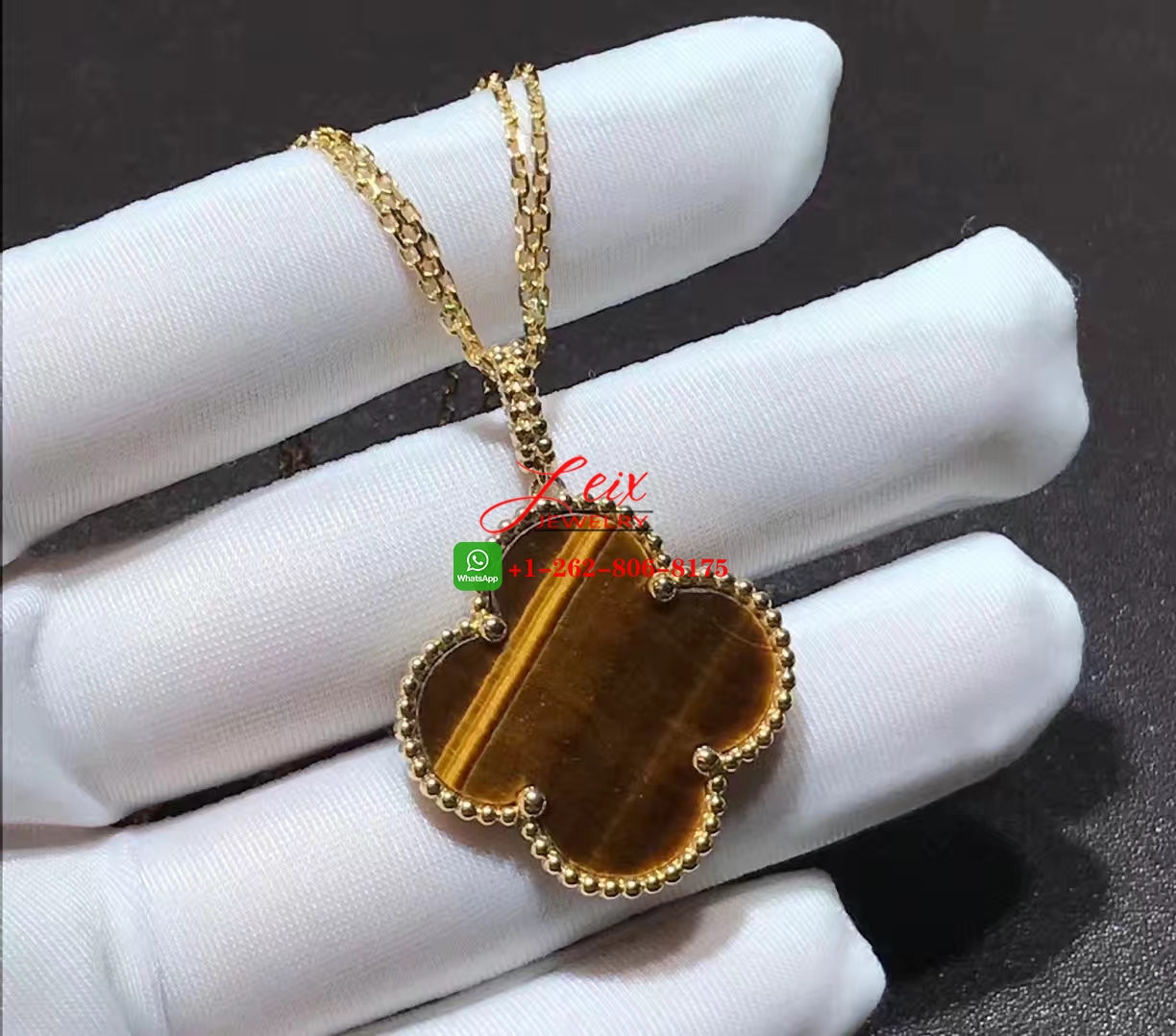 Van Cleef & Arpels Magic Alhambra 18k Yellow Gold Tiger Eye 1 Motif Long Necklace (3) Van Cleef & Arpels Magic Alhambra 18k Yellow Gold Tiger Eye 1 Motif Long Necklace