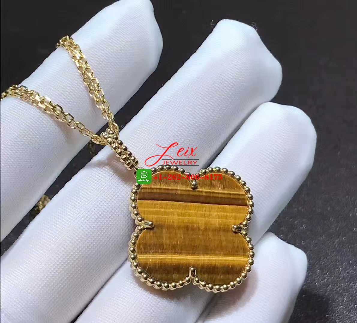 Van Cleef & Arpels Magic Alhambra 18k Yellow Gold Tiger Eye 1 Motif Long Necklace (5) Van Cleef & Arpels Magic Alhambra 18k Yellow Gold Tiger Eye 1 Motif Long Necklace