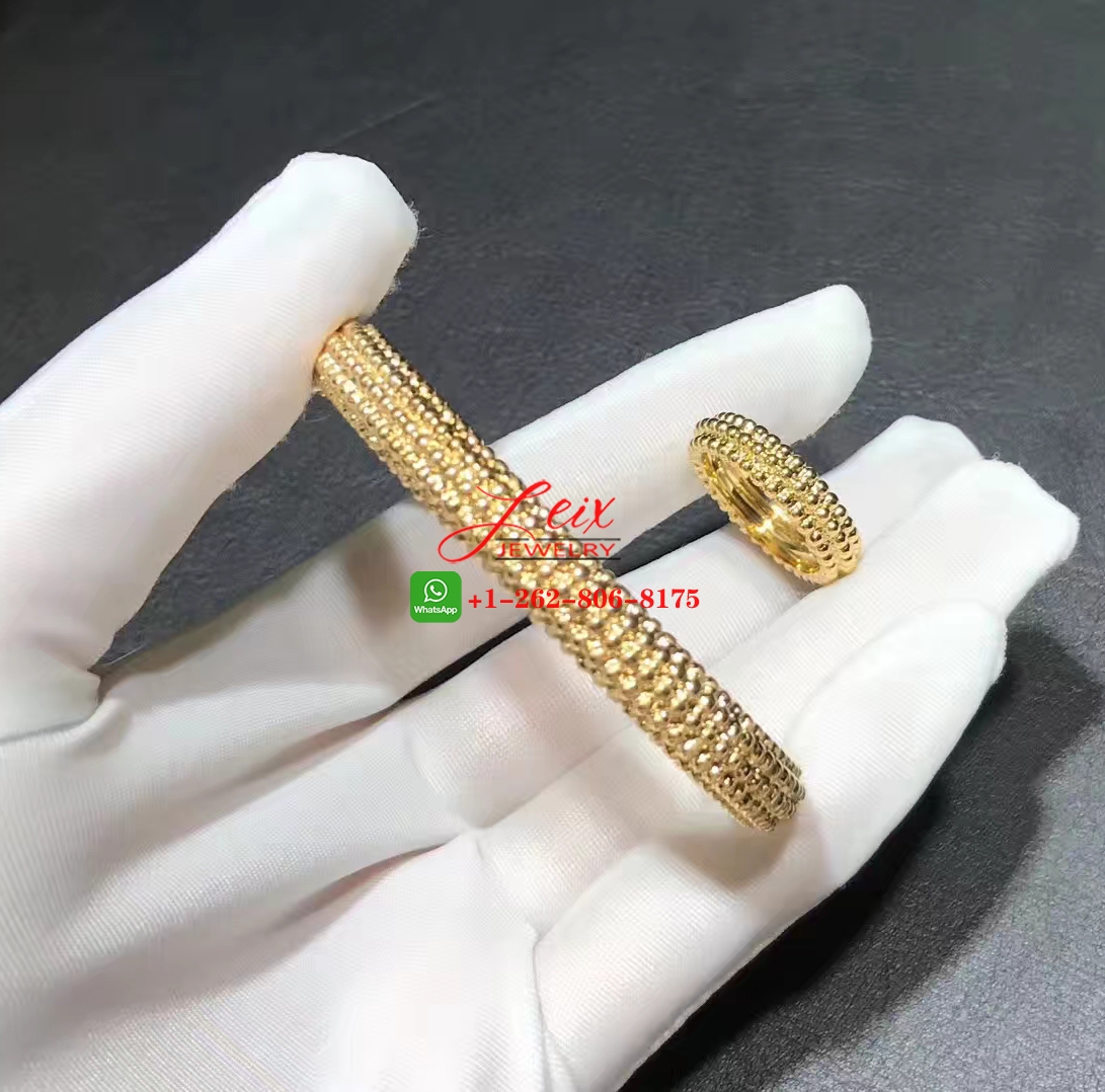 Van Cleef Perlée Pearls of Gold 5 Rows 18K Yellow Gold Bracelet (2) Van Cleef Perlée Pearls of Gold 5 Rows 18K Yellow Gold Bracelet