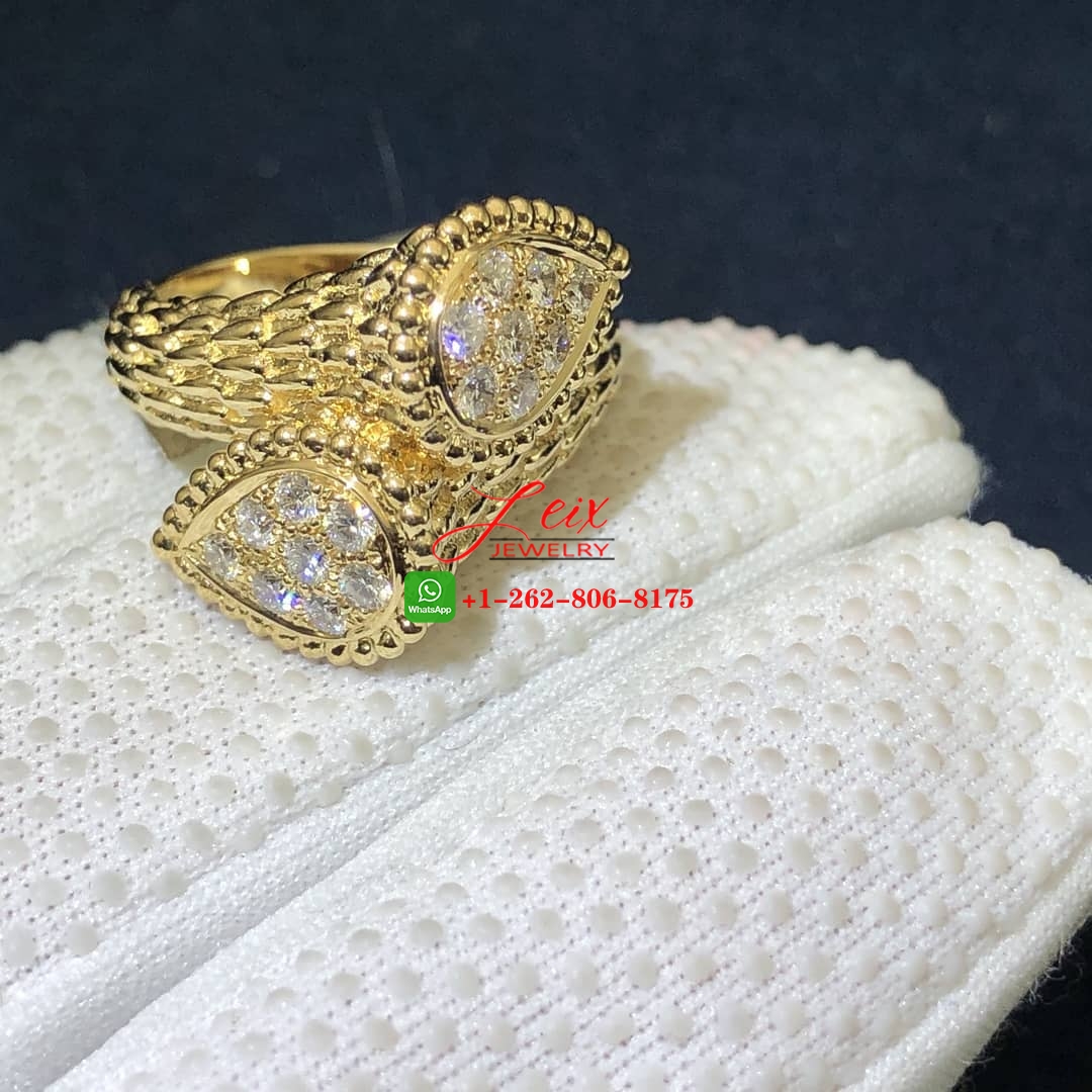 Boucheron Serpent Boheme Toi et Moi S Motif Diamond 18k Yellow Gold Ring (1) Boucheron Serpent Boheme Toi et Moi S Motif Diamond 18k Yellow Gold Ring