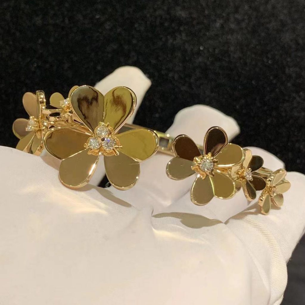 Frivole bracelet 7 flowers Clearance