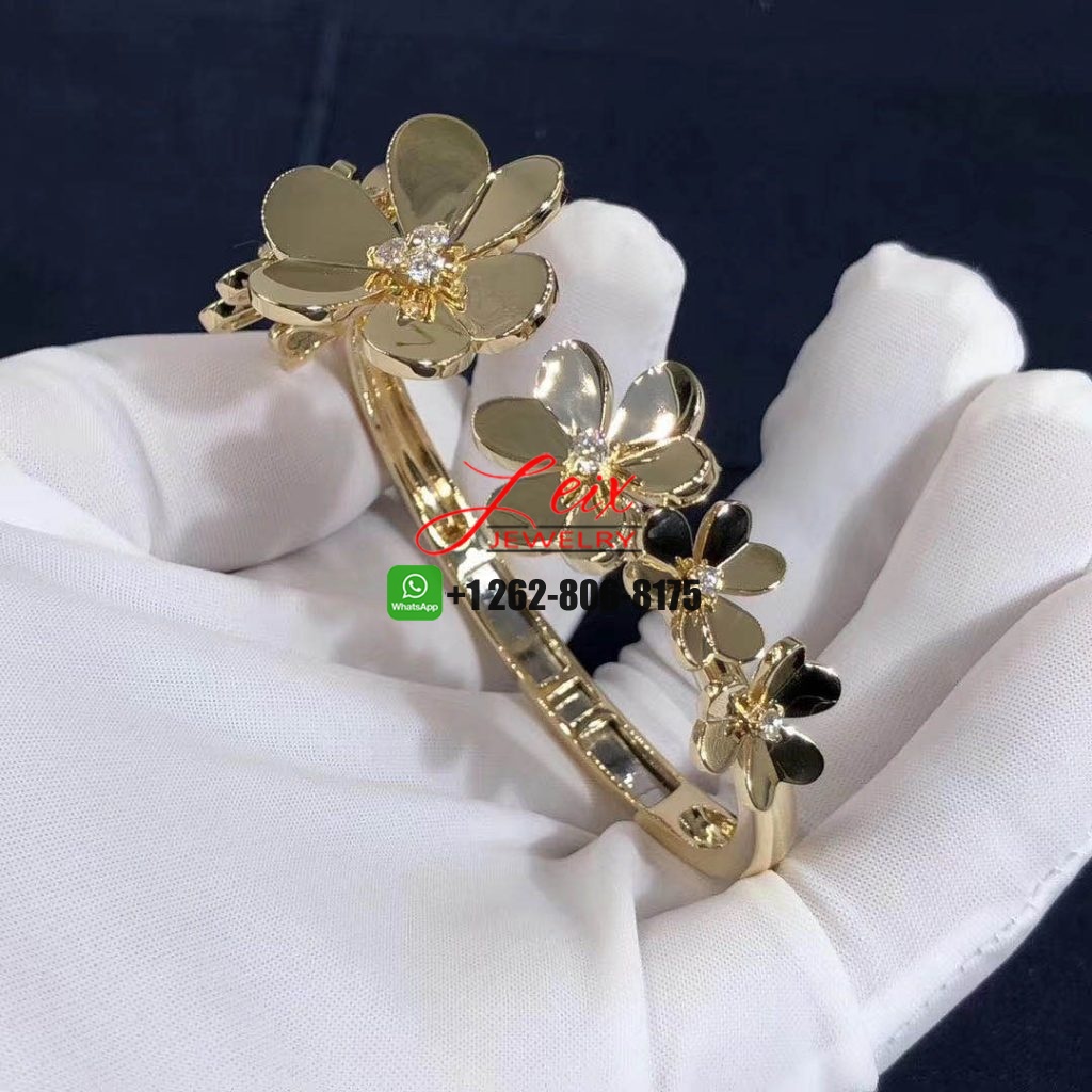 Custom Made Van Cleef & Arpels 18k Yellow Gold 7 Flowers Frivole Bracelet (6) Custom Made Van Cleef & Arpels 18k Yellow Gold 7 Flowers Frivole Bracelet